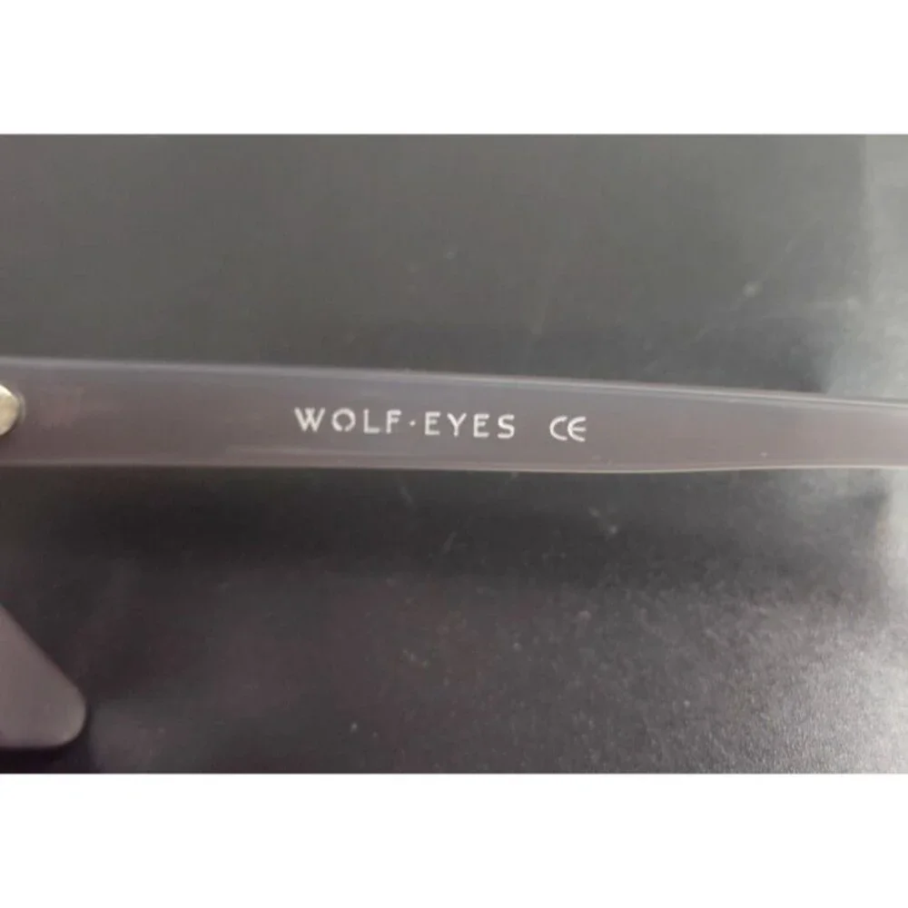 Men's Wolf Eyes Gray Rectangle Sunglasses Pink Gradient Lens & Case  53-22-150